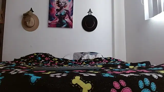 Crystal Star  online show from 9, 3, 2026