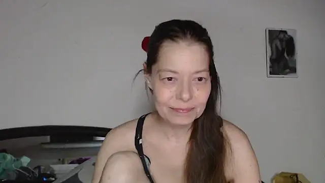 SexySarah177 online show from 20, 2, 2026