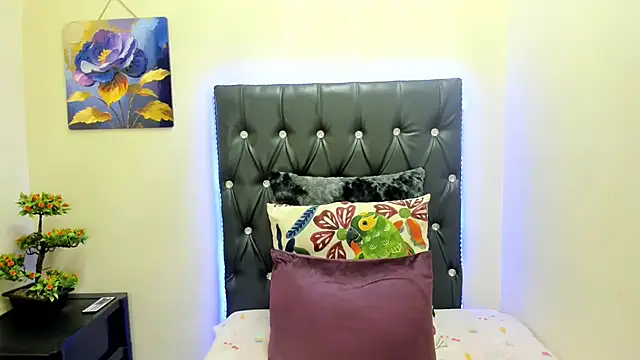 Toxicfantasy4u online show from 18, 9, 2025