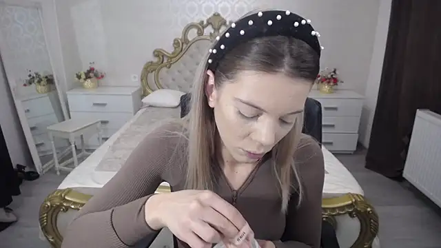 AmberTop online show from 6, 10, 2025