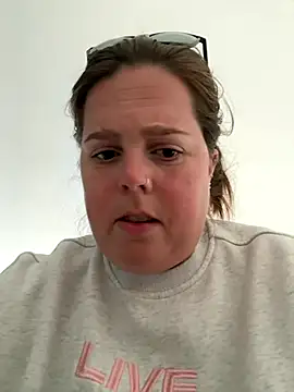 hornykitty1210 online show from 6, 11, 2025