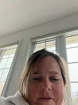 hornykitty1210 online show from 26, 3, 2026