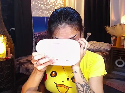 WILDROXIE online show from 21, 10, 2025