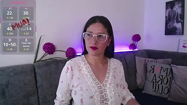 Alana steel 1 online show from 12, 2, 2026