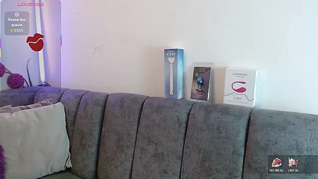 Alana steel 1 online show from 14, 4, 2026