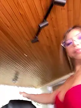 Snapshot of Maddy_Piink chatting on 20, 2, 2026 Maddy Piink online show from 20, 2, 2026