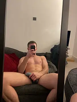 AndyArno2533 online show from 15, 12, 2025