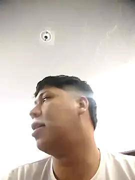 Milky lea online show from 15, 10, 2025