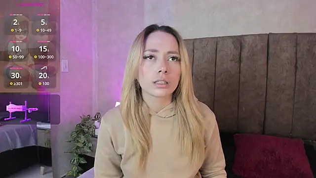 Snapshot of LanaMills_ chatting on 7, 1, 2026 LanaMills online show from 7, 1, 2026