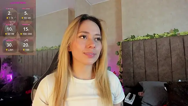 Snapshot of LanaMills_ chatting on 3, 2, 2026 LanaMills online show from 3, 2, 2026