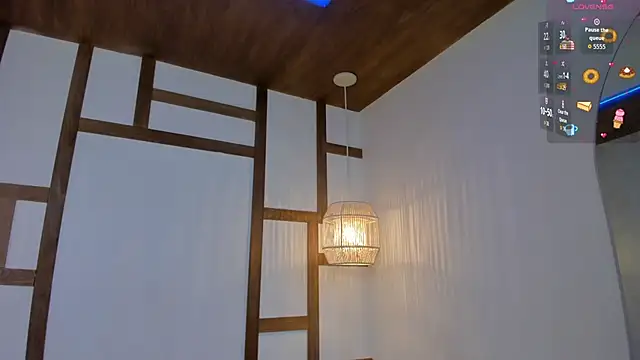 HannahMontgomery online show from 4, 11, 2025