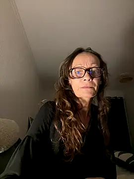 Snapshot of Chris06d22@xh chatting on 25, 9, 2025 Chris06d22xh online show from 25, 9, 2025