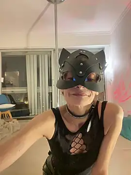 Chris06d22xh online show from 3, 2, 2026