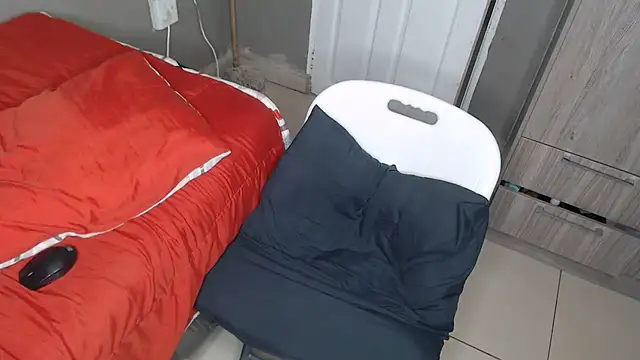 Snapshot of Lunalee chatting on 25, 9, 2025 Lunalee online show from 25, 9, 2025