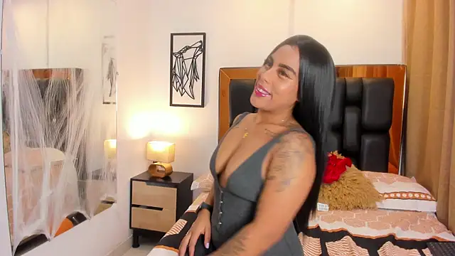 GiorgineTaylor online show from 6, 11, 2025