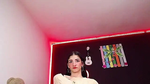 ingrid zese  online show from 10, 9, 2025