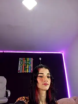 ingrid zese  online show from 21, 11, 2025