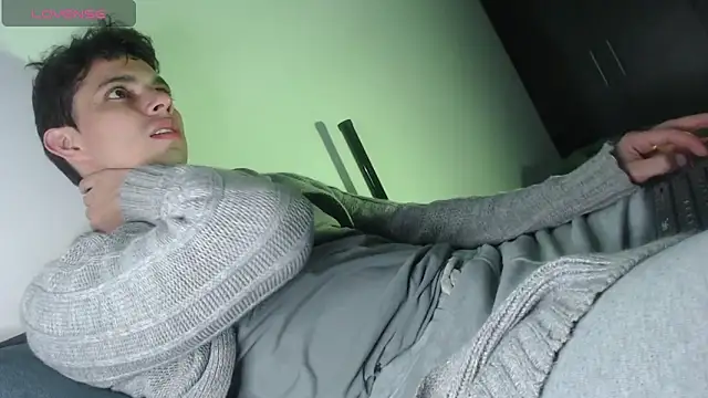 Snapshot of yourfavoriteboy__ chatting on 7, 10, 2025 yourfavoriteboy online show from 7, 10, 2025