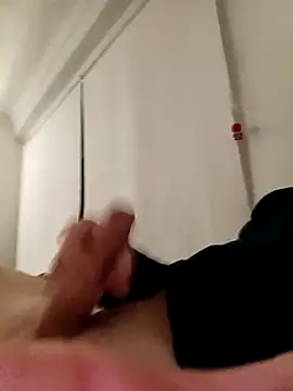 Snapshot of DannySastre91 chatting on 16, 12, 2025 DannySastre91 online show from 16, 12, 2025