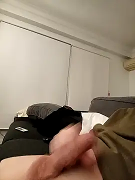 Snapshot of DannySastre91 chatting on 17, 12, 2025 DannySastre91 online show from 17, 12, 2025