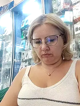 LustyyX online show from 4, 7, 2026