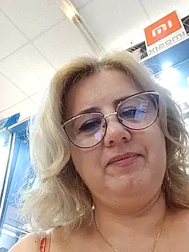 LustyyX online show from 14, 7, 2026