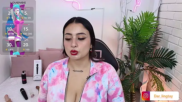 Darling tay online show from 21, 9, 2025
