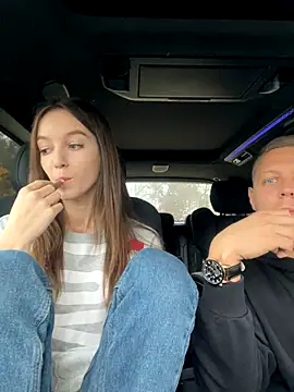 Snapshot of NotSoSweetDasha chatting on 13, 10, 2025 NotSoSweetDasha online show from 13, 10, 2025