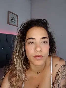 Snapshot of Miss-Melina chatting on 14, 9, 2025 Miss-Melina online show from 14, 9, 2025