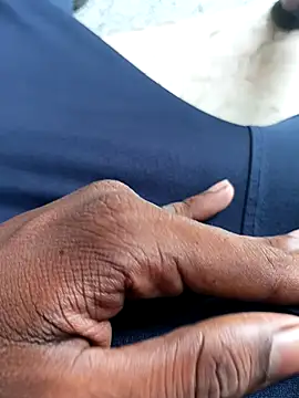 Snapshot of Desi_Partycapal chatting on 10, 9, 2025 Desi Partycapal online show from 10, 9, 2025