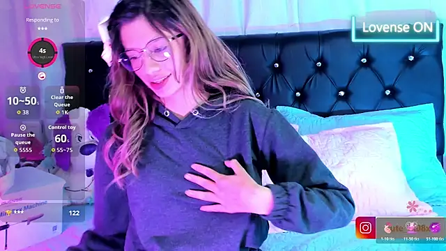 Sofiia cute  online show from 18, 2, 2026