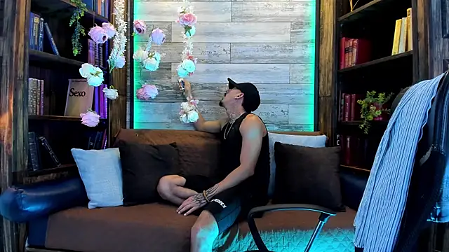 Donovan Desmond online show from 13, 2, 2026