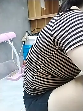 Mie rose online show from 12, 10, 2025