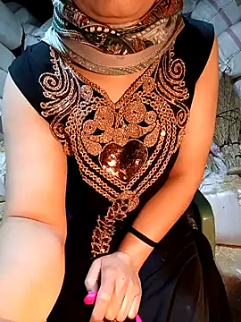 ezgi2545 online show from 4, 4, 2026