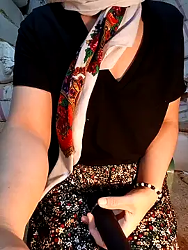 ezgi2545 online show from 16, 4, 2026