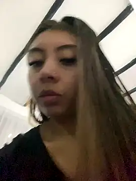 Snapshot of Sara-cooper2 chatting on 27, 11, 2025 Sara-cooper2 online show from 27, 11, 2025