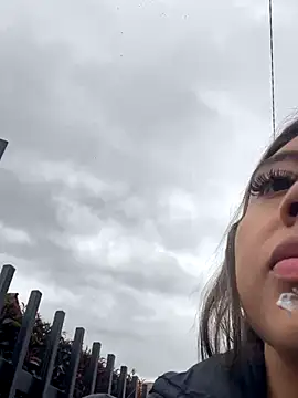 Snapshot of Sara-cooper2 chatting on 28, 11, 2025 Sara-cooper2 online show from 28, 11, 2025