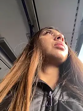 Snapshot of Sara-cooper2 chatting on 4, 12, 2025 Sara-cooper2 online show from 4, 12, 2025