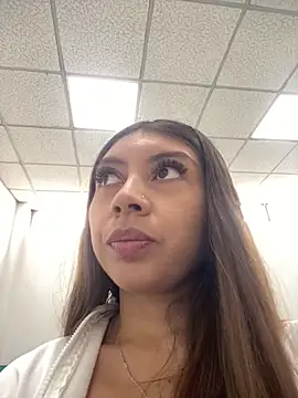 Snapshot of Sara-cooper2 chatting on 3, 2, 2026 Sara-cooper2 online show from 3, 2, 2026