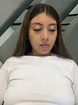 Snapshot of Sara-cooper2 chatting on 11, 2, 2026 Sara-cooper2 online show from 11, 2, 2026