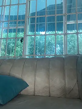 Snapshot of SophieD chatting on 27, 9, 2025 SophieD online show from 27, 9, 2025