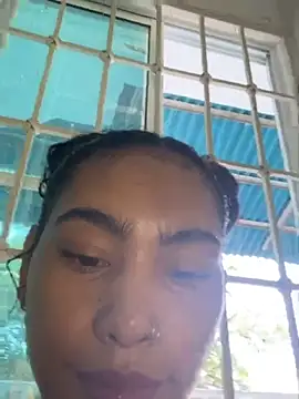 Snapshot of SophieD chatting on 11, 10, 2025 SophieD online show from 11, 10, 2025