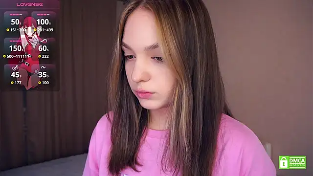 Snapshot of NguyetHankey chatting on 12, 10, 2025 NguyetHankey online show from 12, 10, 2025