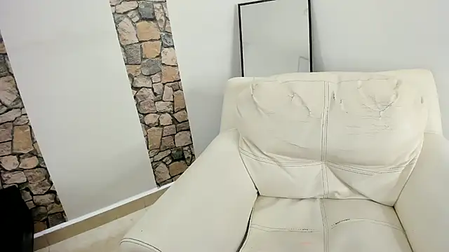 NinaCollinss1 online show from 24, 10, 2025