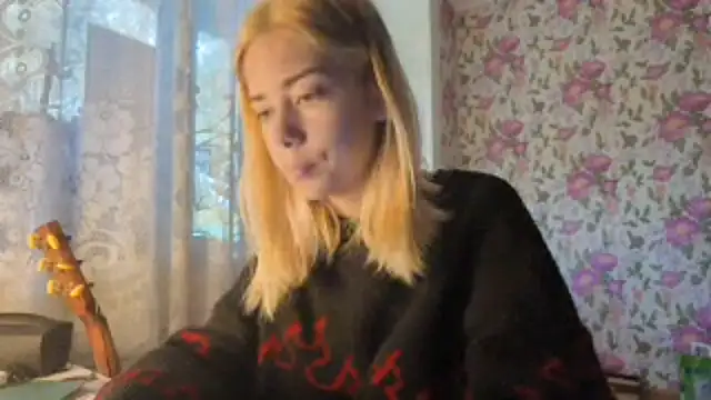 Witching Moon online show from 25, 9, 2025