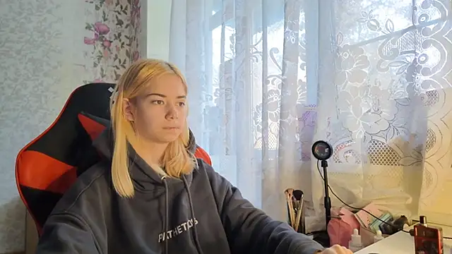 Witching Moon online show from 9, 10, 2025