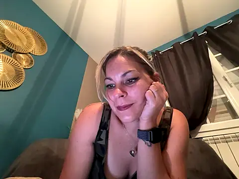 minettedusud online show from 16, 10, 2025