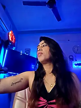 Snapshot of Love_Beauty01 chatting on 4, 2, 2026 Love Beauty01 online show from 4, 2, 2026