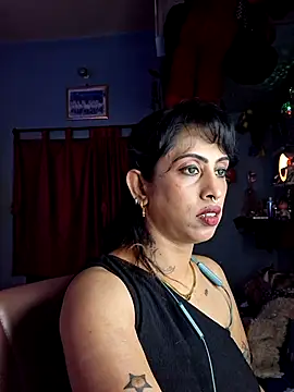 Love Beauty01 online show from 18, 4, 2026