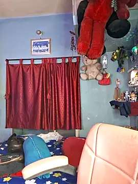 Love Beauty01 online show from 18, 4, 2026